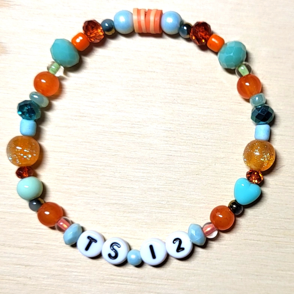 TS 12- Taylor Swift Friendship Bracelet, Size 7.5"